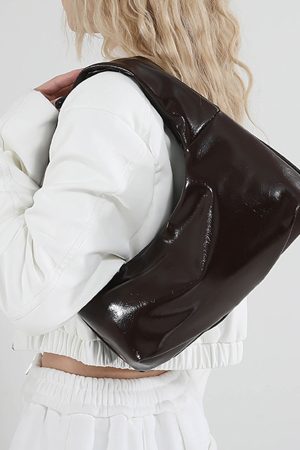 Cute Everyday Outfits, Outfit Inspo Casual Gossip Goes Around Bow Shoulder Bag