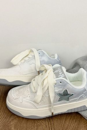 Cute Everyday Outfits, Outfit Inspo Casual Gradient Star Aesthetic Sneakers