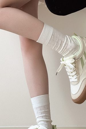 Cute Everyday Outfits, Outfit Inspo Casual Green Apple Sneakers
