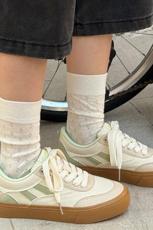 Cute Everyday Outfits, Outfit Inspo Casual Green Apple Sneakers