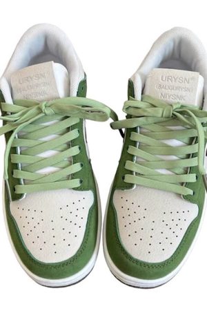 Cute Everyday Outfits, Outfit Inspo Casual Green & Black Aesthetic Star Sneakers