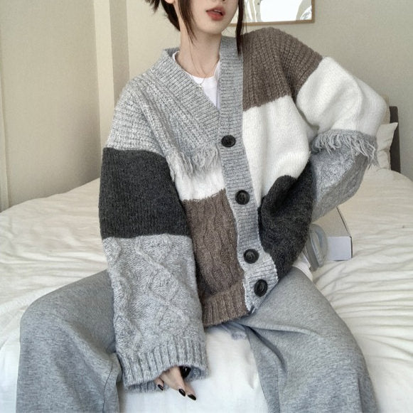 Cute Everyday Outfits, Outfit Inspo Casual Grey Fringe Grandma Cardigan Cute Everyday Outfits, Outfit Inspo Casual Grey Fringe Grandma Cardigan