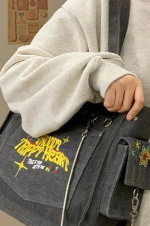 Cute Everyday Outfits, Outfit Inspo Casual Groovy Trippy Heart Tote Bag