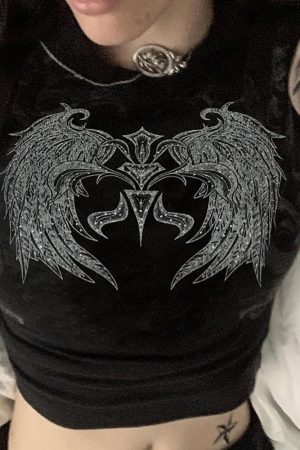 Cute Everyday Outfits, Outfit Inspo Casual Grunge Aesthetic Angel Wings Crop Top