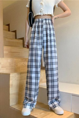Cute Everyday Outfits, Outfit Inspo Casual Grunge Aesthetic Plaid Pants