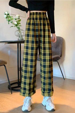 Cute Everyday Outfits, Outfit Inspo Casual Grunge Aesthetic Plaid Pants