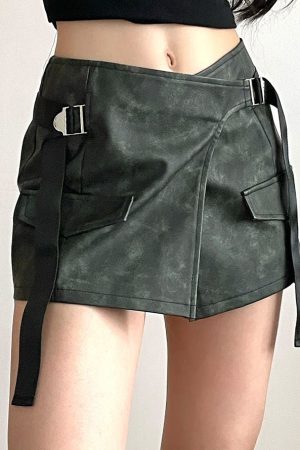 Cute Everyday Outfits, Outfit Inspo Casual Grunge Aesthetic Safety Belt Wrap Skirt