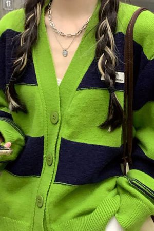 Cute Everyday Outfits, Outfit Inspo Casual Grunge Aesthetic Striped Cardigan