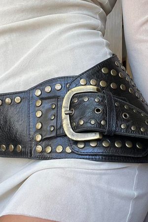 Cute Everyday Outfits, Outfit Inspo Casual Grunge Aesthetic Wide Leather Belt