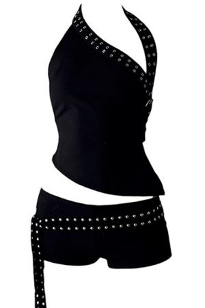 Cute Everyday Outfits, Outfit Inspo Casual Grunge Asymmetric Top & Mini Shorts Co-Ord