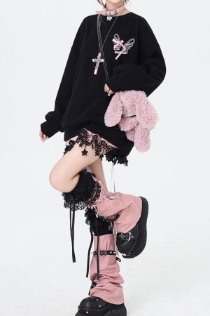 Cute Everyday Outfits, Outfit Inspo Casual Grunge Lace-Up Butterfly Skeleton Sweatshirt