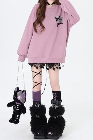 Cute Everyday Outfits, Outfit Inspo Casual Grunge Lace-Up Butterfly Skeleton Sweatshirt