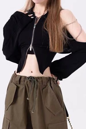 Cute Everyday Outfits, Outfit Inspo Casual Grunge Long Sleeve Chain Top