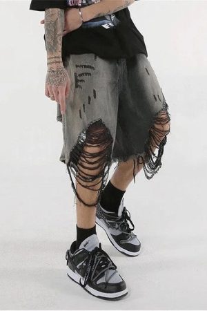 Cute Everyday Outfits, Outfit Inspo Casual Grunge Ripped Denim Shorts