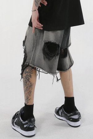 Cute Everyday Outfits, Outfit Inspo Casual Grunge Ripped Denim Shorts