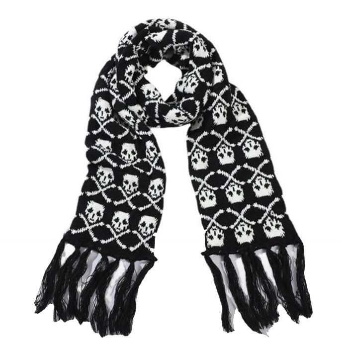 Cute Everyday Outfits, Outfit Inspo Casual Grunge Skull Knitted Scarf