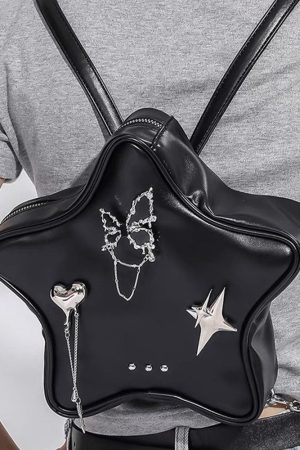 Cute Everyday Outfits, Outfit Inspo Casual Grunge Star-Shaped Mini Backpack
