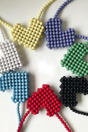 Cute Everyday Outfits, Outfit Inspo Casual Heart Beaded Handbag