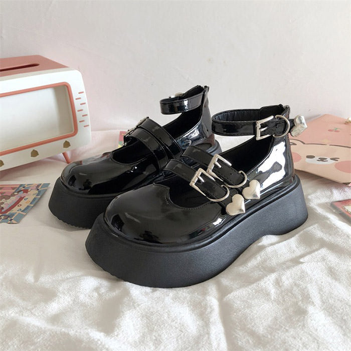 Cute Everyday Outfits, Outfit Inspo Casual Heart Buckle Chunky Sandals Cute Everyday Outfits, Outfit Inspo Casual Heart Buckle Chunky Sandals