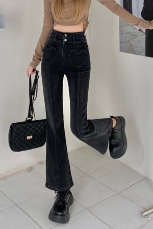 Cute Everyday Outfits, Outfit Inspo Casual Heart Crush Flare Cropped Jeans