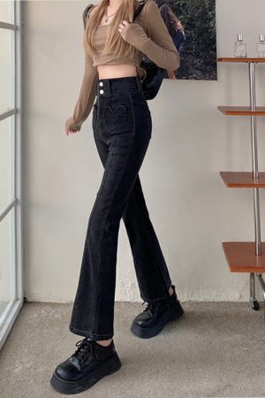 Cute Everyday Outfits, Outfit Inspo Casual Heart Crush Flare Cropped Jeans
