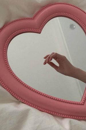 Cute Everyday Outfits, Outfit Inspo Casual Heart Decorative Mirror