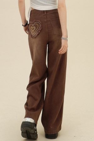 Cute Everyday Outfits, Outfit Inspo Casual Heart Pocket Brown Jeans