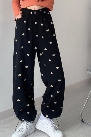 Cute Everyday Outfits, Outfit Inspo Casual Heart Print Balloon Pants