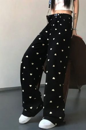 Cute Everyday Outfits, Outfit Inspo Casual Heart Print Balloon Pants