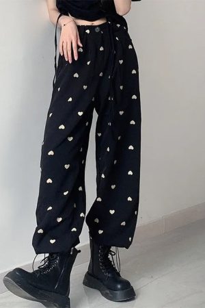 Cute Everyday Outfits, Outfit Inspo Casual Heart Print Balloon Pants