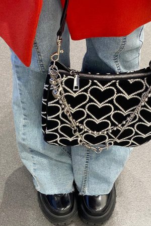 Cute Everyday Outfits, Outfit Inspo Casual Heart Print Chain Bag