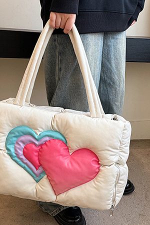 Cute Everyday Outfits, Outfit Inspo Casual Heart Puffer Handbag