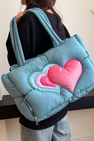 Cute Everyday Outfits, Outfit Inspo Casual Heart Puffer Handbag