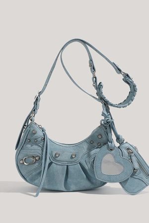 Cute Everyday Outfits, Outfit Inspo Casual Heart Y2K Mini Shoulder Bag