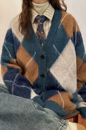 Cute Everyday Outfits, Outfit Inspo Casual High School Loose Fit Argyle Cardigan