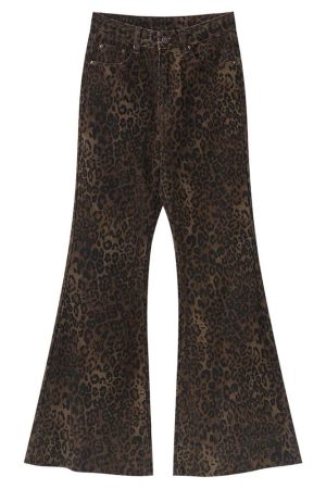 Cute Everyday Outfits, Outfit Inspo Casual High-Waisted Leopard Flare Jeans