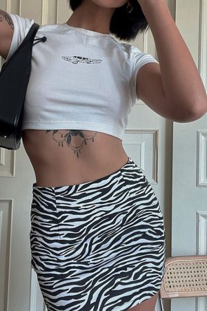 Cute Everyday Outfits, Outfit Inspo Casual Hot Wheels Crop Top