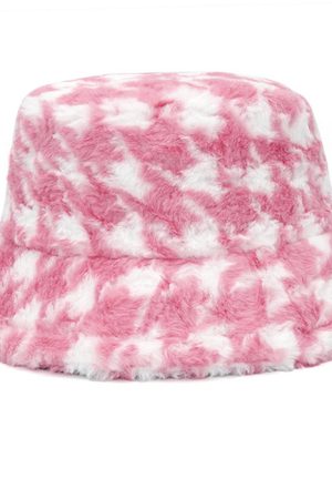 Cute Everyday Outfits, Outfit Inspo Casual Houndstooth Bucket Hat