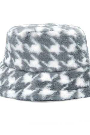 Cute Everyday Outfits, Outfit Inspo Casual Houndstooth Bucket Hat