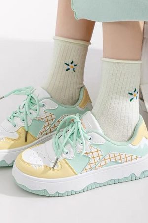 Cute Everyday Outfits, Outfit Inspo Casual Ice Cream Cone Sneakers