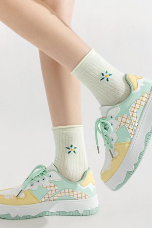 Cute Everyday Outfits, Outfit Inspo Casual Ice Cream Cone Sneakers