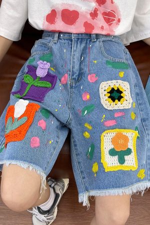 Cute Everyday Outfits, Outfit Inspo Casual Indie Aesthetic Crochet Flower Denim Shorts