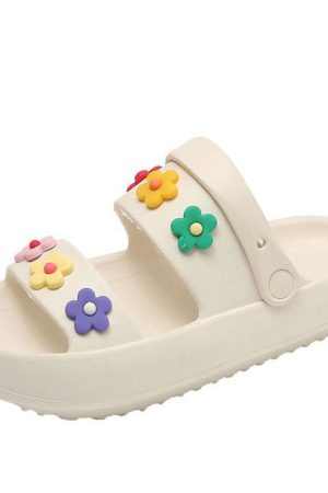 Cute Everyday Outfits, Outfit Inspo Casual Indie Aesthetic Flower Sandals