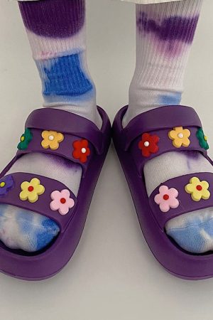 Cute Everyday Outfits, Outfit Inspo Casual Indie Aesthetic Flower Sandals