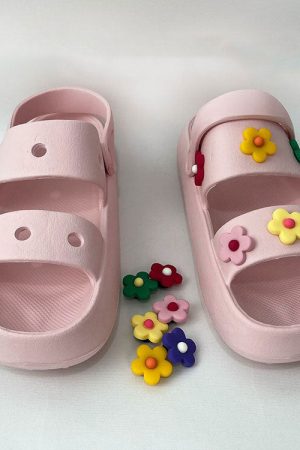 Cute Everyday Outfits, Outfit Inspo Casual Indie Aesthetic Flower Sandals