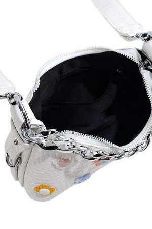 Cute Everyday Outfits, Outfit Inspo Casual Indie Flowers Shoulder Bag