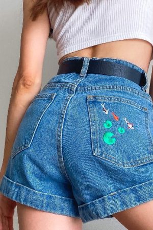Cute Everyday Outfits, Outfit Inspo Casual Koi Fish Embroidered Shorts