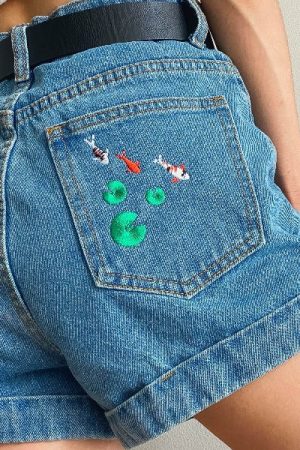 Cute Everyday Outfits, Outfit Inspo Casual Koi Fish Embroidered Shorts