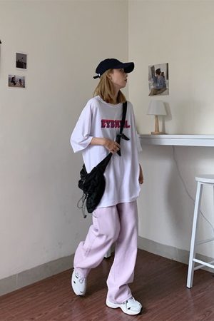 Cute Everyday Outfits, Outfit Inspo Casual Lavender Skater Girl Wide Jeans