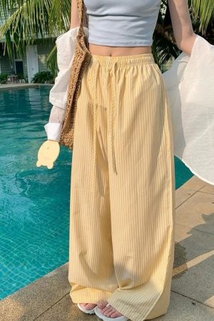 Cute Everyday Outfits, Outfit Inspo Casual Lazy Stripe Pants